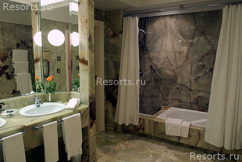 Hotel Maria Cristina 5